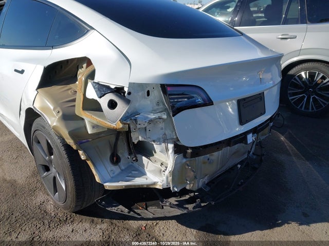 2022 TESLA MODEL 3 5YJ3E1EB4NF341442 Photo 5