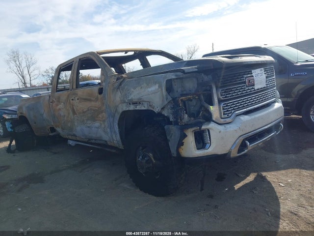 Продажа на аукционе авто 2020 Gmc Sierra 3500hd 4wd  Long Bed Denali, vin: 1GT49WEY8LF260172, номер лота: 43572287