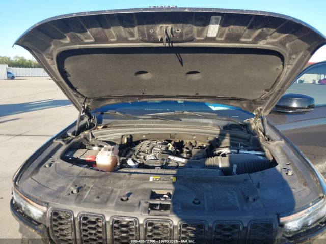 2023 JEEP GRAND CHEROKEE 1C4RJGAG7PC648260 Photo 9