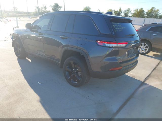 2023 JEEP GRAND CHEROKEE 1C4RJGAG7PC648260 Photo 2