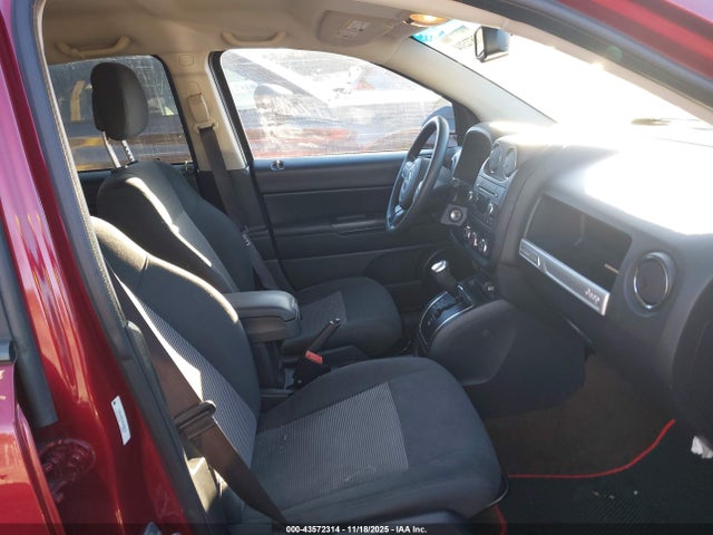 Auction sale of the 2016 Jeep Compass Sport, vin: 1C4NJDBB5GD638210, lot number: 43572314
