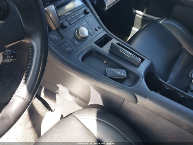 2017 LEXUS CT 200H JTHKD5BH1H2289966 Photo 10