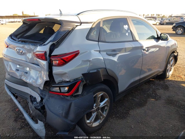KM8K32AB3PU001329 Hyundai Kona Sel