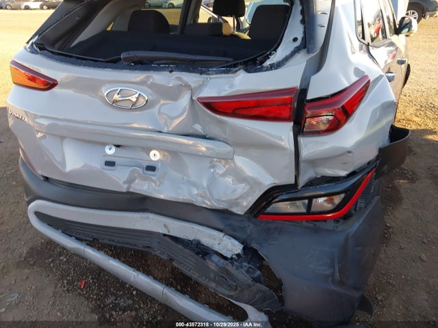 KM8K32AB3PU001329 Hyundai Kona Sel