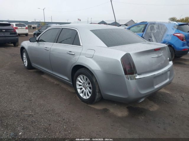 2014 CHRYSLER 300 2C3CCAAG9EH220864 Photo 2