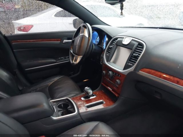 2014 CHRYSLER 300 2C3CCAAG9EH220864 Photo 4