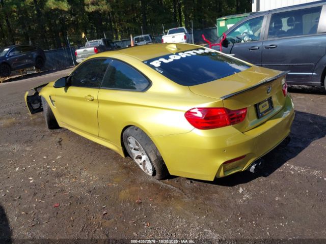 2017 BMW M4 WBS3R9C36HA014349 Photo 2