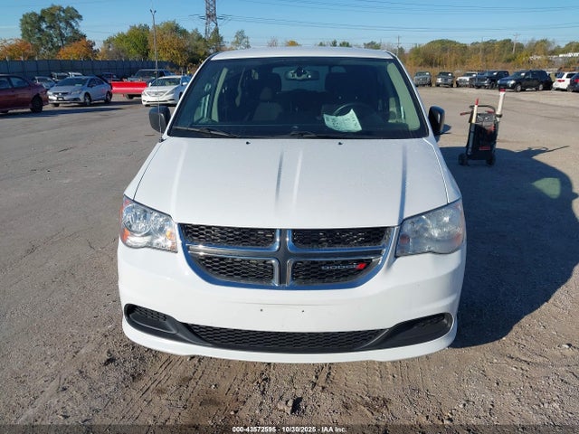 2C4RDGBGXHR855868 Dodge Grand Caravan Se