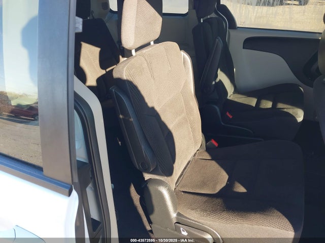 2C4RDGBGXHR855868 Dodge Grand Caravan Se