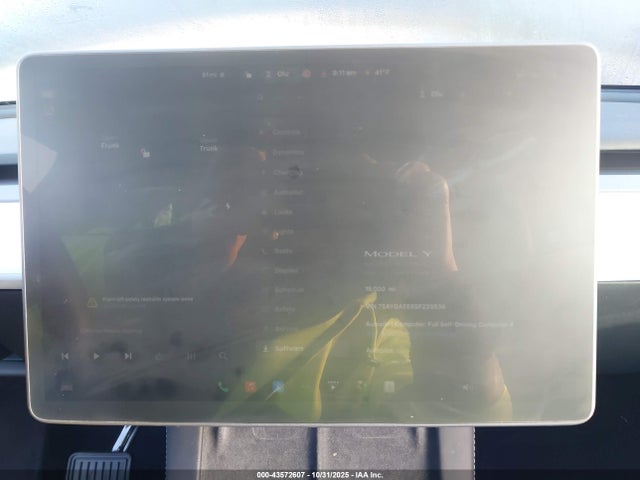 2025 TESLA MODEL Y 7SAYGAEE6SF228536 Photo 6