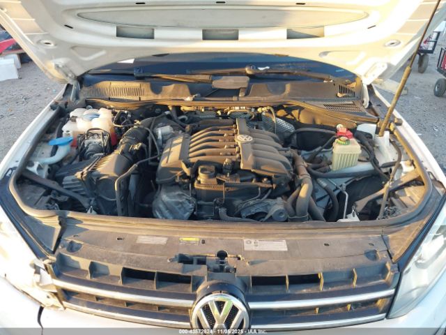 2014 VOLKSWAGEN TOUAREG WVGEF9BP2ED010785 Photo 9