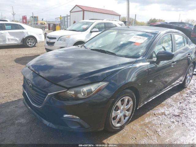 2015 MAZDA MAZDA3 3MZBM1U79FM178633 Photo 1