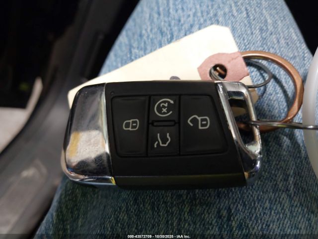 2021 VOLKSWAGEN ATLAS 1V2SR2CA2MC591028 Photo 10