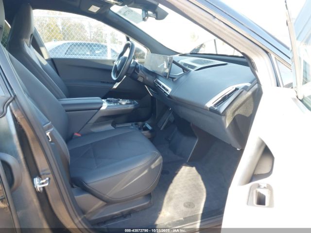 2025 BMW IX WB523CF04SCT34327 Photo 4