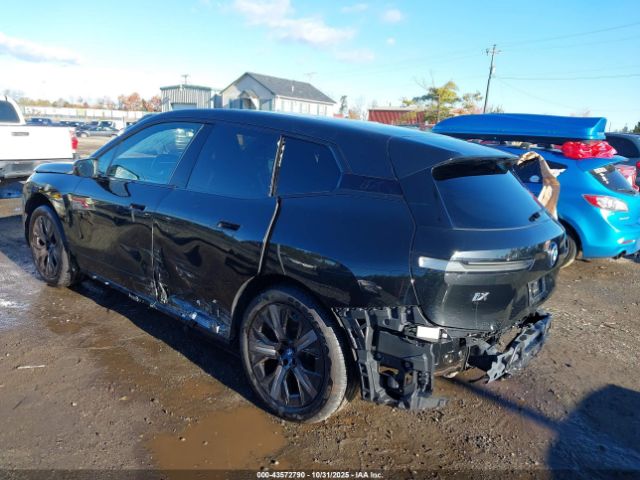 2025 BMW IX WB523CF04SCT34327 Photo 5