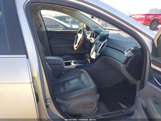 2011 CADILLAC SRX 3GYFNAEY2BS526619 Photo 4