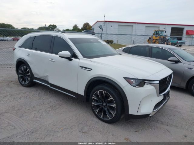 2024 MAZDA CX-90 PHEV JM3KKEHAXR1118570