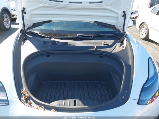 2021 TESLA MODEL 3 5YJ3E1EB8MF050750 Photo 9