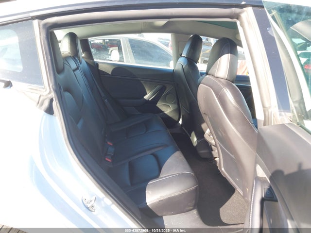 2021 TESLA MODEL 3 5YJ3E1EB8MF050750 Photo 7