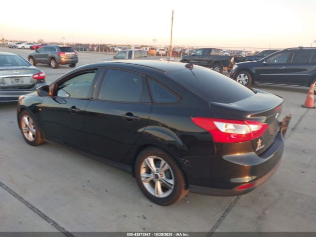 2014 FORD FOCUS 1FADP3F22EL195862 Photo 2