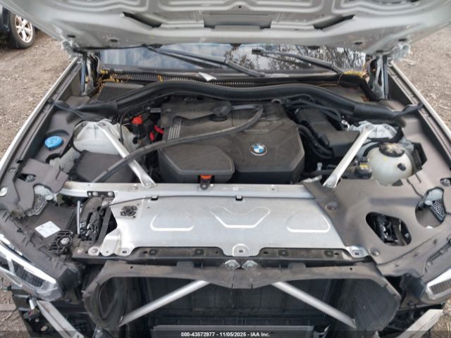 2022 BMW X4 5UX33DT00N9J91072 Photo 9