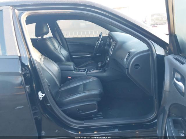2021 DODGE CHARGER 2C3CDXBG4MH639010 Photo 4