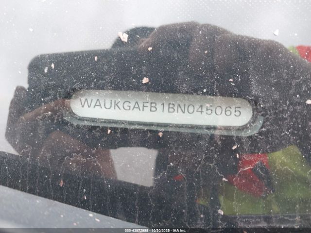 2011 AUDI A6 WAUKGAFB1BN045065 Photo 8