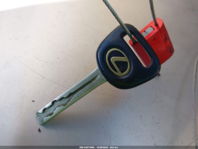 1997 LEXUS ES 300 JT8BF22G7V0045617 Photo 10