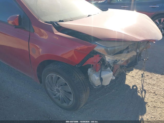 Toyota COROLLA LE 2014 5YFBURHE0EP116586 Image 34