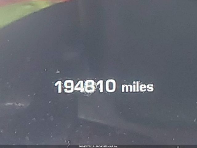 2012 JAGUAR XJ SAJWA1CB7CLV30528 Photo 6