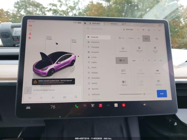 43573210 :رقم المزاد ، 5YJ3E1EB8NF354677 vin ، 2022 Tesla Model 3 Long Range Dual Motor All-wheel Drive مزاد بيع