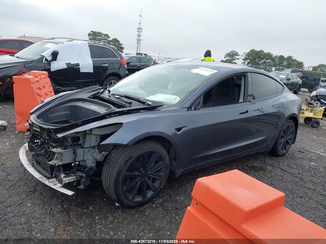 2022 TESLA MODEL 3 5YJ3E1EB8NF354677 Photo 1