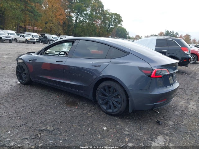 2022 TESLA MODEL 3 5YJ3E1EB8NF354677 Photo 2