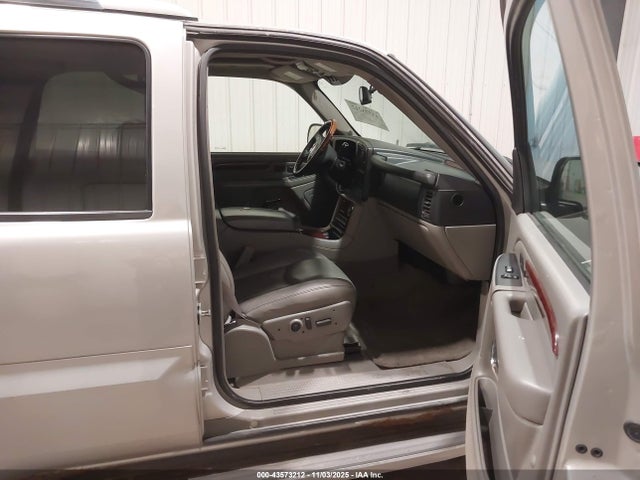 2006 CADILLAC ESCALADE 1GYEK63N56R130557 Photo 4