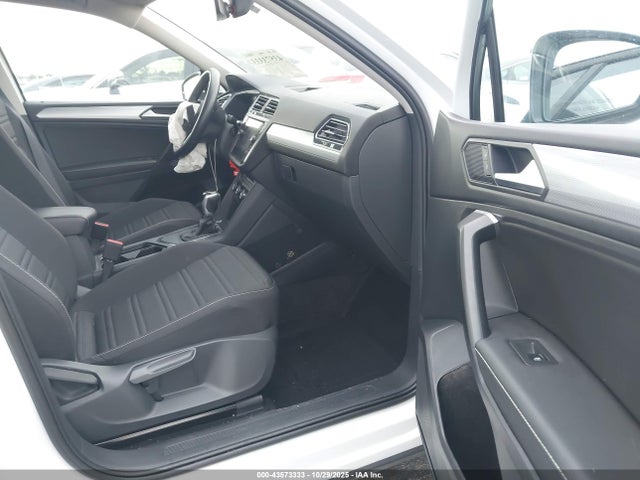 2024 VOLKSWAGEN TIGUAN 3VVRB7AX9RM205642 Photo 4