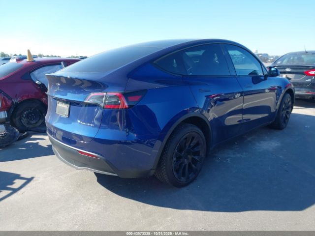 2023 TESLA MODEL Y 7SAYGDEE6PF804134 Photo 3