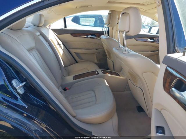 2012 MERCEDES-BENZ CLS 550 WDDLJ7DB2CA037456 Photo 7