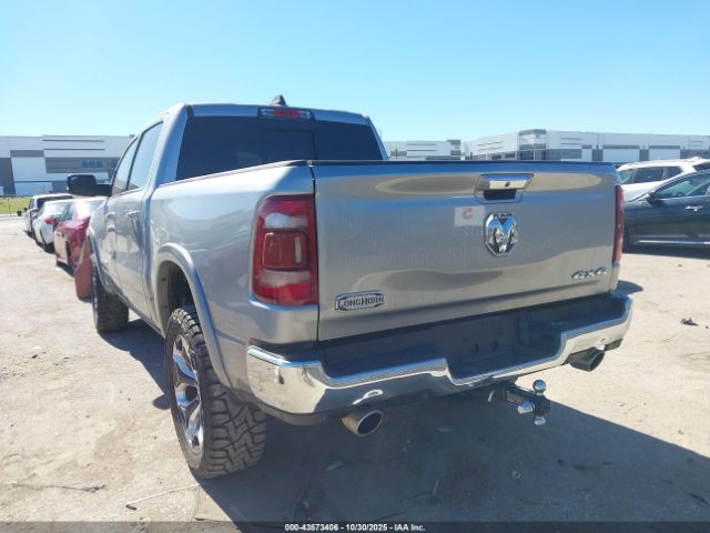 2019 RAM 1500 1C6SRFKT6KN857896 Photo 2