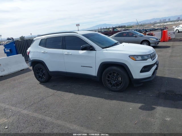 Jeep Compass Latitude Fwd 2022 3C4NJCBB0NT235026 Image 13