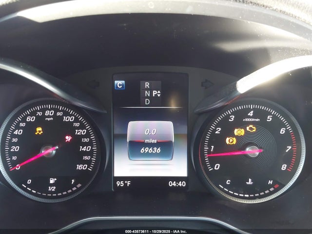 55SWF4JB7JU276810 Mercedes-Benz C 300