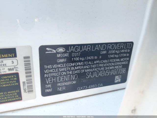 2017 JAGUAR XE SAJAD4BV5HA977098 Photo 8