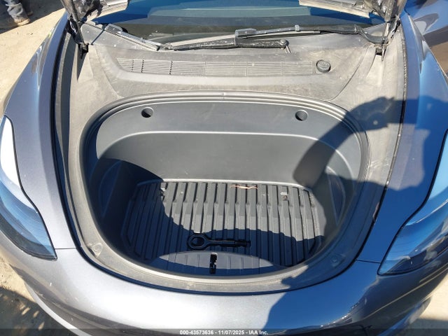 2023 TESLA MODEL 3 5YJ3E1EA8PF617986 Photo 9