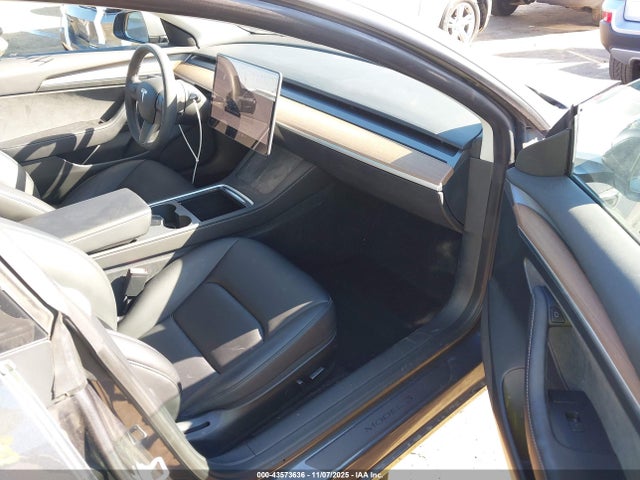 2023 TESLA MODEL 3 5YJ3E1EA8PF617986 Photo 4