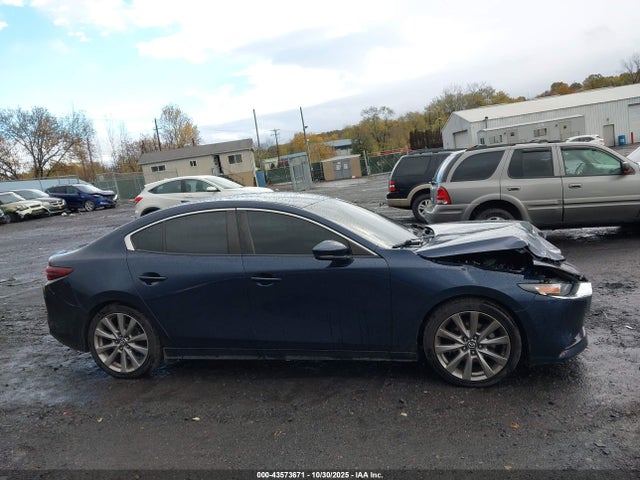 Aukcja sprzedaży 2019 Mazda Mazda3 Preferred Package, vin: JM1BPBDM8K1132370, numer aukcji: 43573671