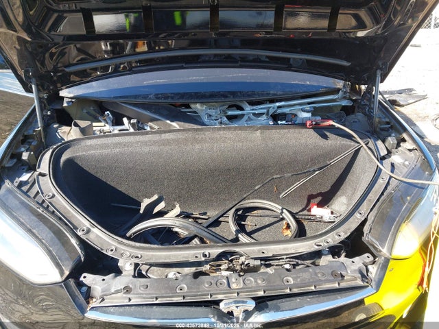 2019 TESLA MODEL X 5YJXCAE24KF154544 Photo 9