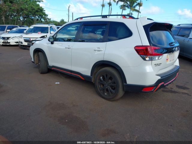 2023 SUBARU FORESTER JF2SKAGC9PH403299 Photo 2