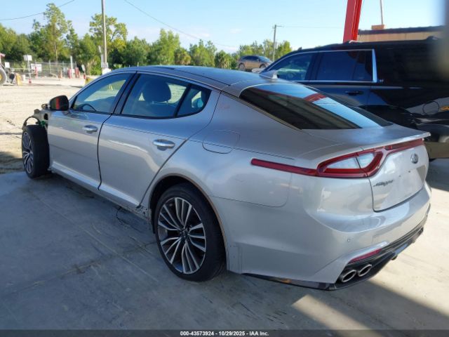 2018 KIA STINGER KNAE25LA2J6023762 Photo 2