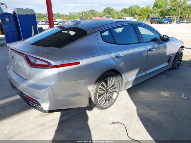 2018 KIA STINGER KNAE25LA2J6023762 Photo 3