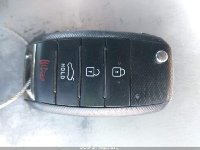 2017 KIA FORTE 3KPFK4A7XHE050611 Photo 10