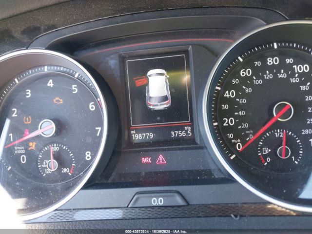 2017 VOLKSWAGEN GOLF GTI 3VW5T7AU9HM037951 Photo 6